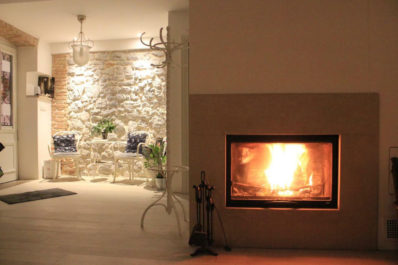 Romantic Apartment Lovran - 4 Stars Buitenkant foto